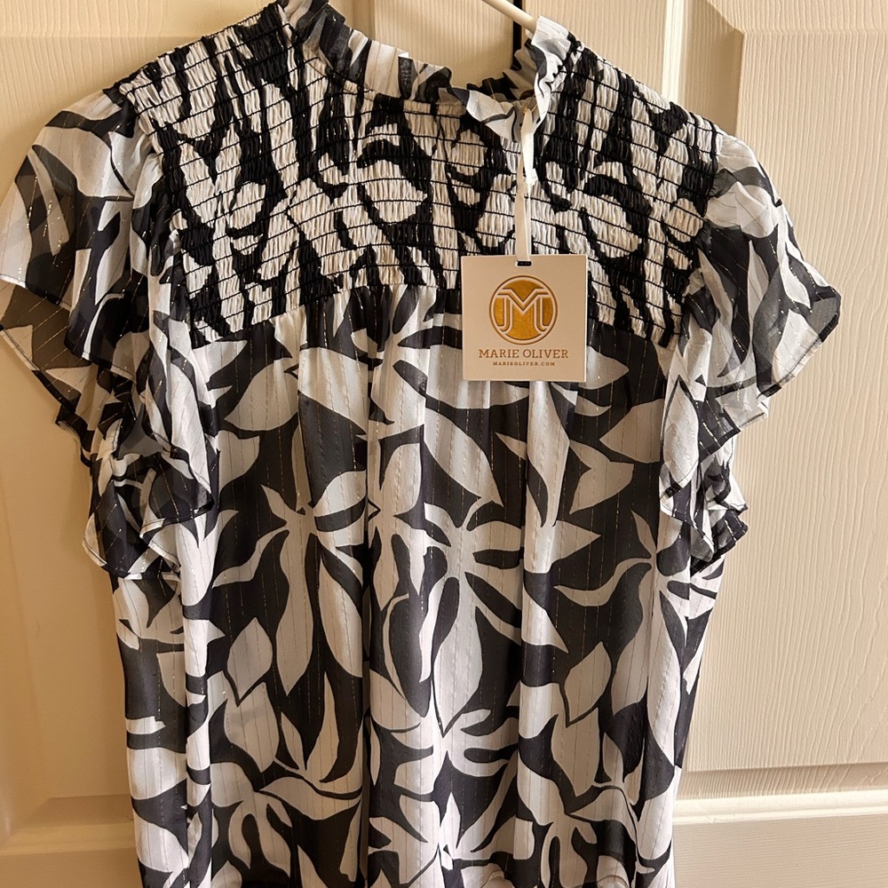 Marie Oliver Navy and White Patterned Blouse.  Has subtle gold thread in blouse